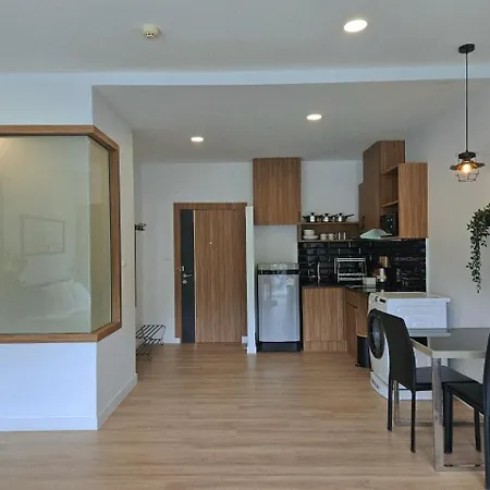 The Olive Studio Room At Chic Condominium Karon Exterior photo